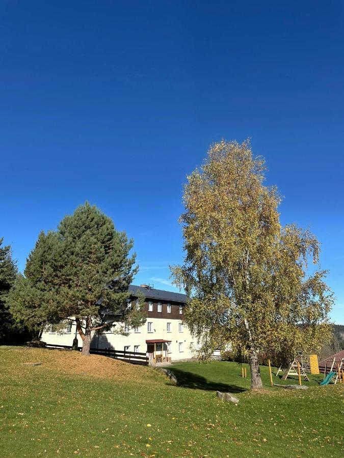 Hotel Rohanov Lhota nad Rohanovem Eksteriør bilde