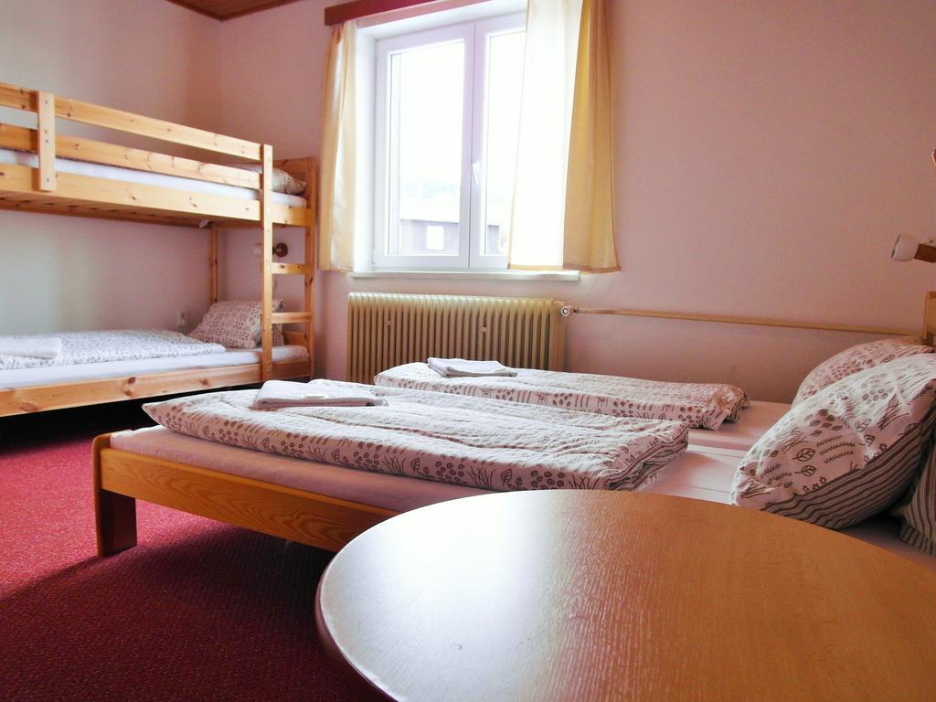 Hotel Rohanov Lhota nad Rohanovem Eksteriør bilde