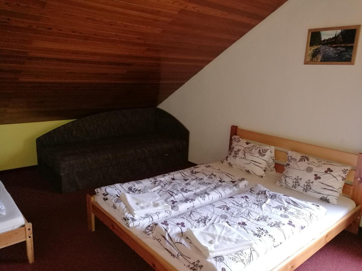 Hotel Rohanov Lhota nad Rohanovem Eksteriør bilde